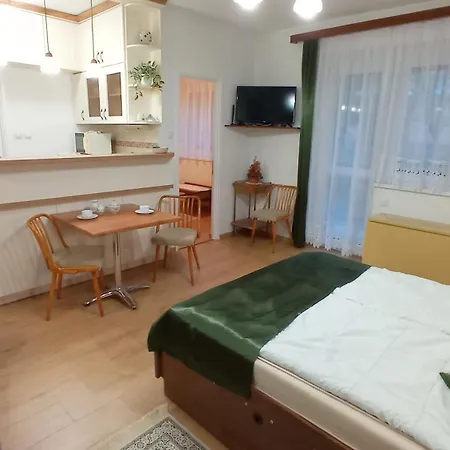 Apartment Londira *