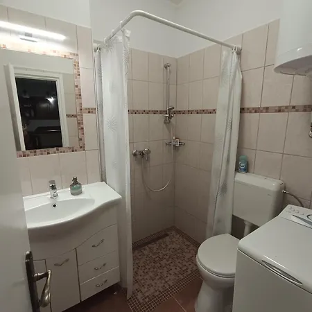 Apartament Londira *
